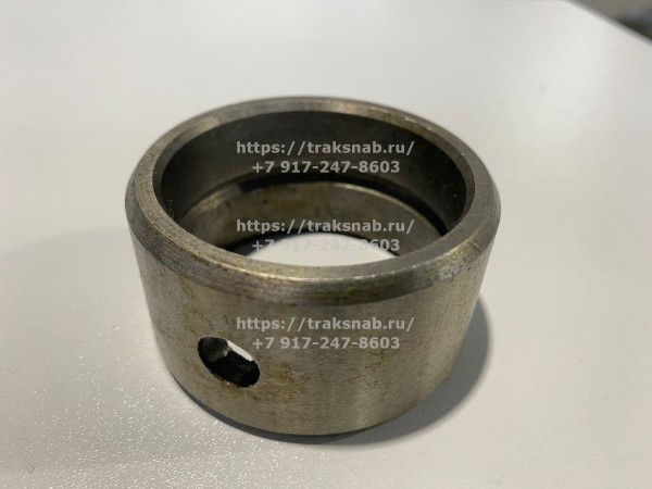 Втулка распредвала средняя — 3