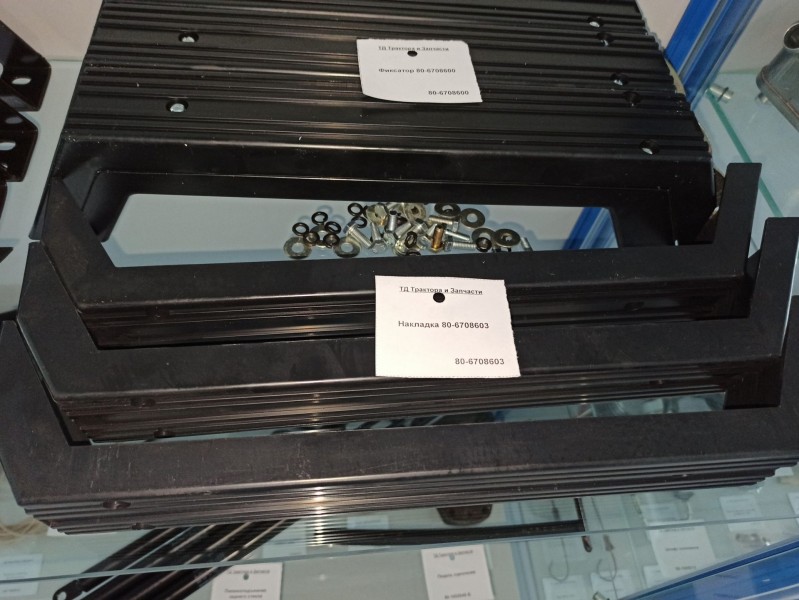 Накладка ручки двери наружняя — 2