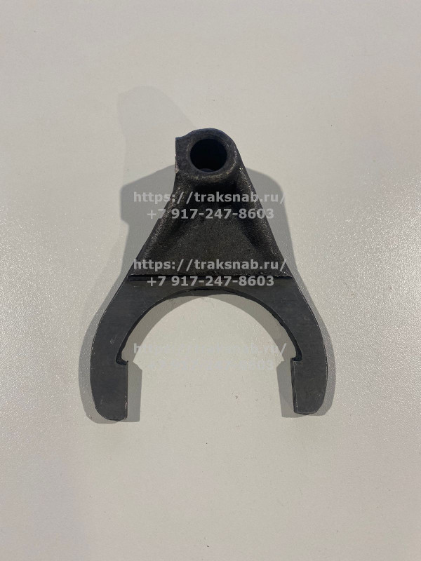 Вилка 220-1702028 — 2