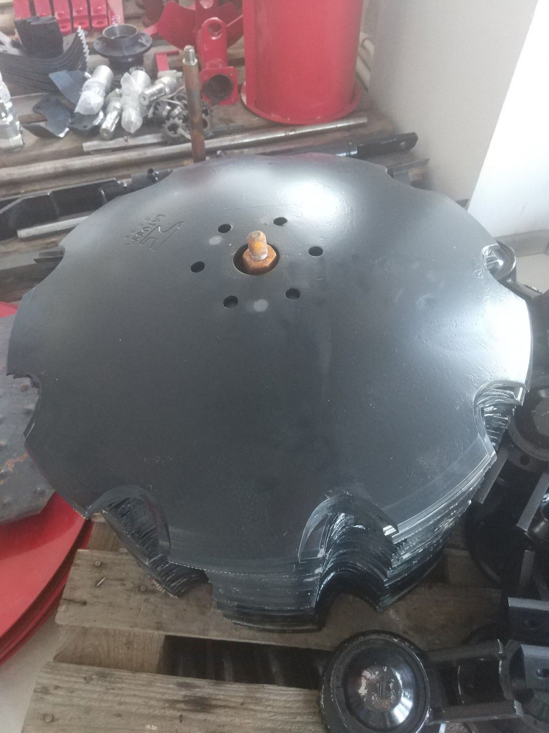 Диск БДМ (Ромашка) 560мм, центр 46мм, 6 отв. на 13мм — 1